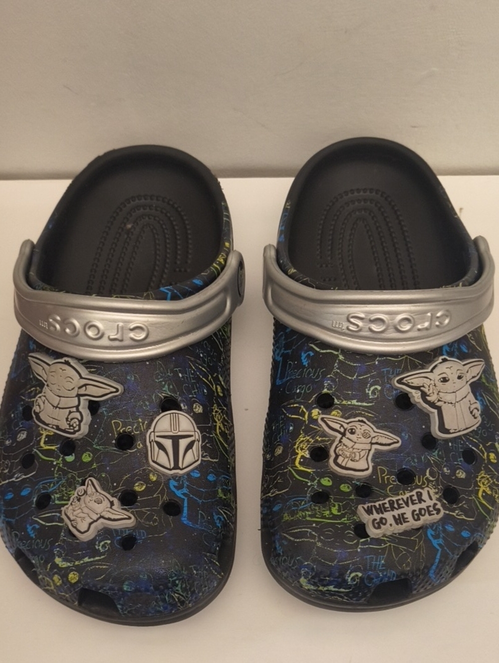 CROCS Kids Black with Silver Strap Star Wars The Child Clog